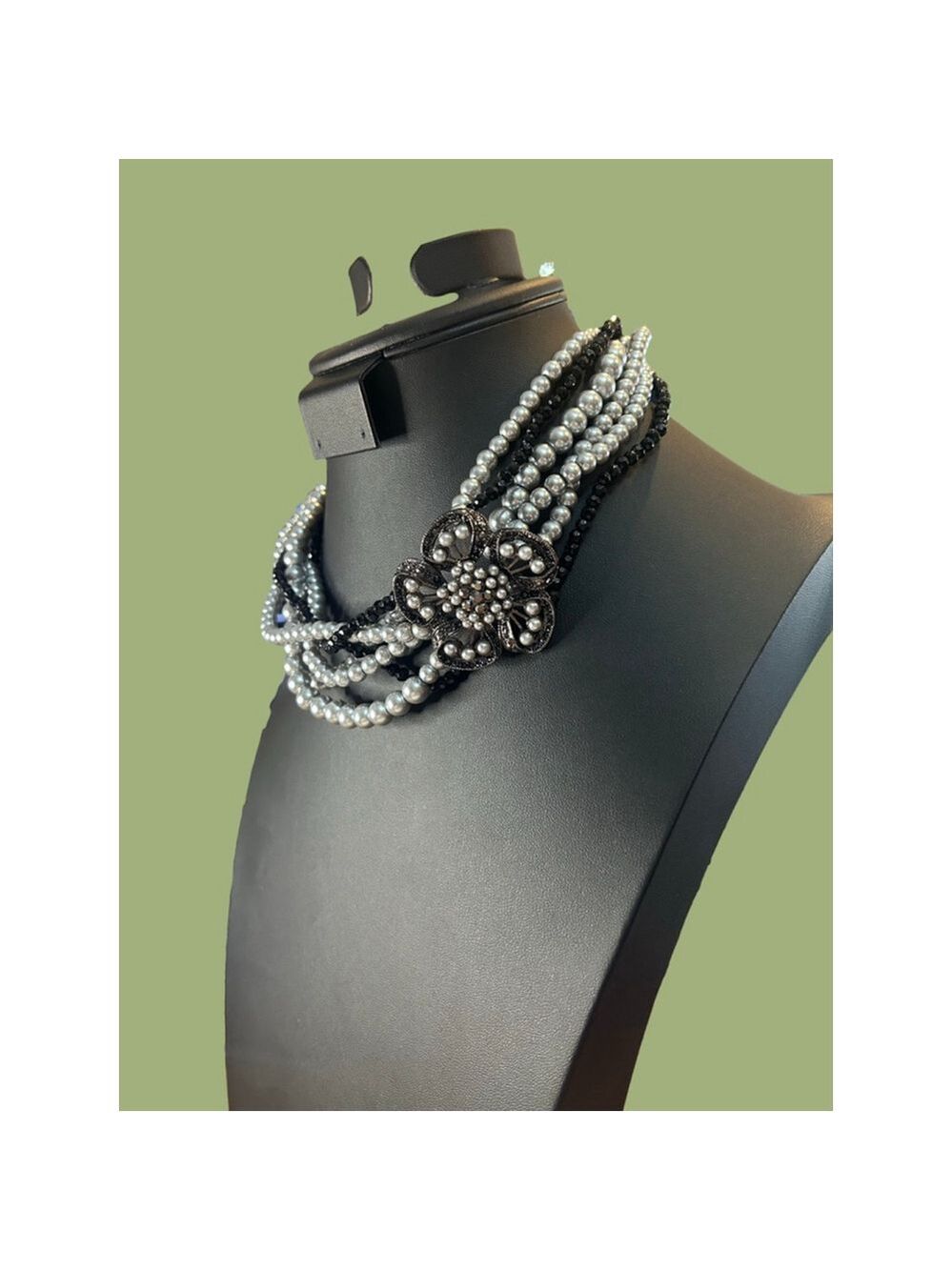 Women's Unbranded Necklace Silver and Black